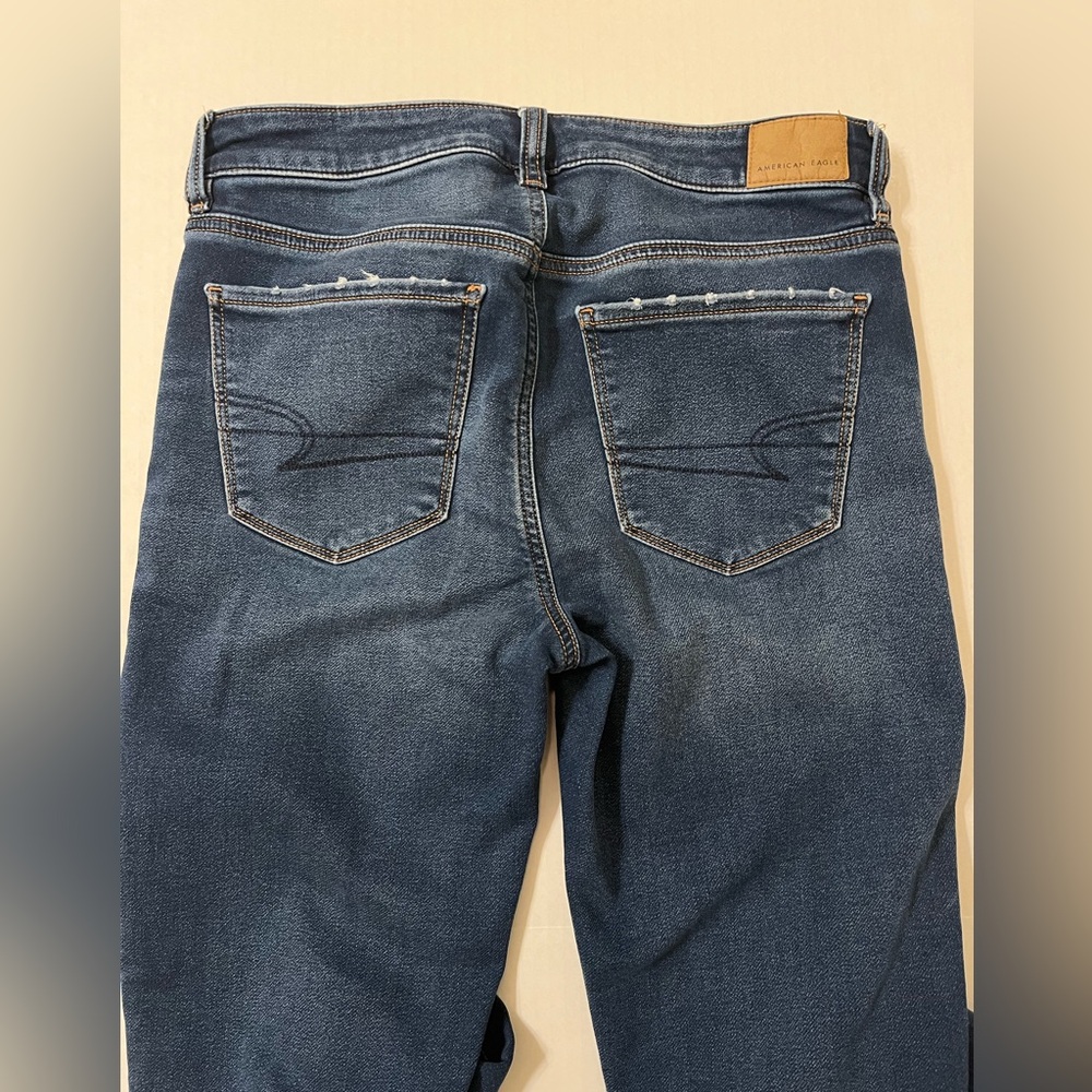 American Eagle Outfitters | Women's Distressed Hi-Rise Soft Knit Skinny Jeans - Picture 4 of 7